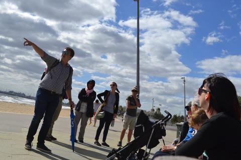 St. Kilda Beach, Bakery & Beer Tour