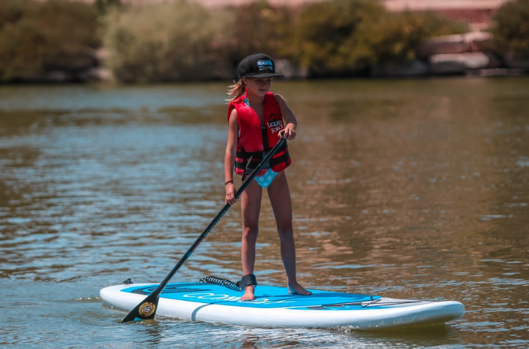 1 Hour Paddleboard Rental