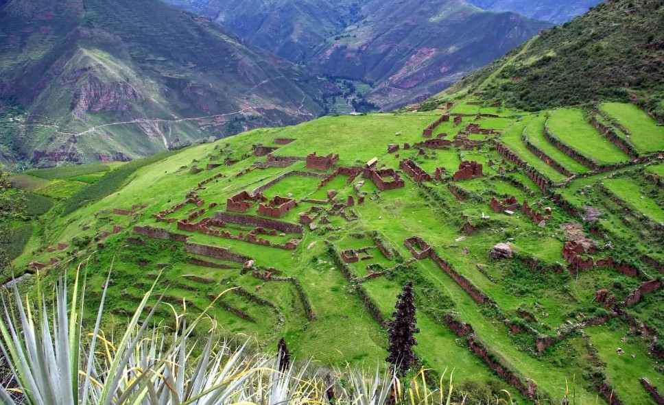 Peru- Hiking Adventure 