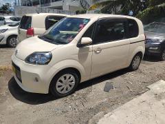 Toyota Porte Car Rental in Fiji - AAAK Rentals