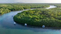 Floating BBQ E-Boat Fiji: Private Self Drive Cruise Adventure