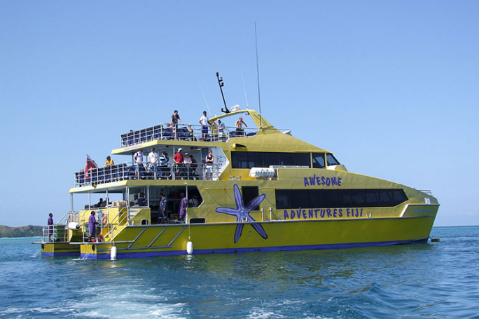 Boat Transfer from South Sea Island to Safe Landing (Yasawa Flyer)