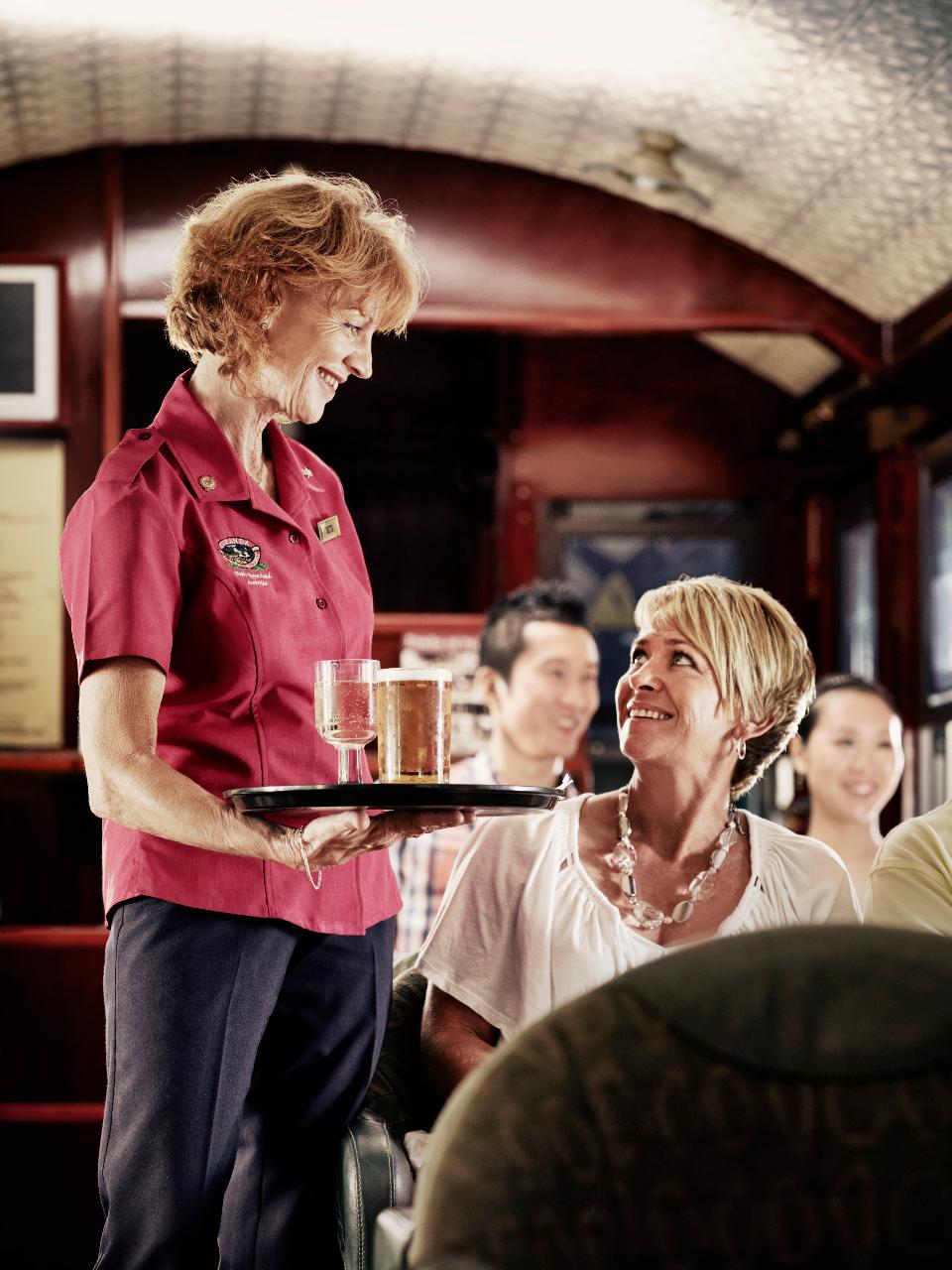 Kuranda: Scenic Rail Gold Class and Skyrail Q-0950 S-1345 XN
