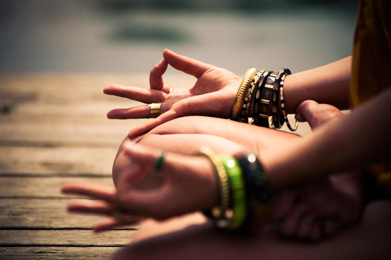 CBD YOGA REIKI