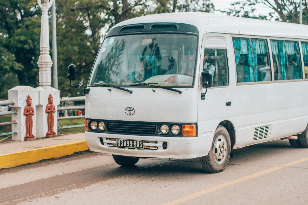 Private Shuttle from Manuel Antonio to San Jose