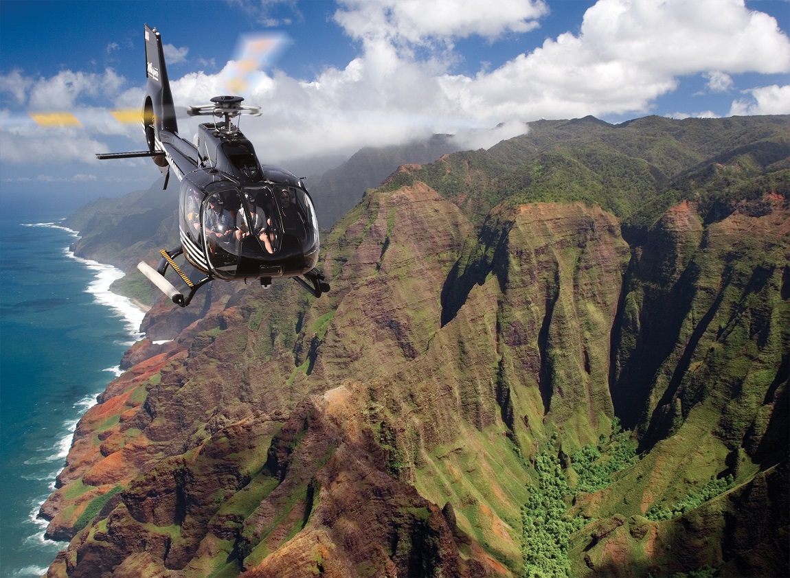 Sunshine Helicopters - Kauai: Ultimate Kauai Adventure - 45-55 Minutes