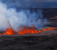 Paradise Helicopters - Big Island: Kona: Mauna Loa Volcano Experience - Doors On