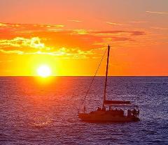 Sea Paradise - Big Island: Sunset Sail & Manta Ray Snorkel Cruise