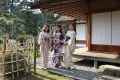 기모노를 입고 일본 문화 체험＆슛케이엔 및 히로시마 성 산책