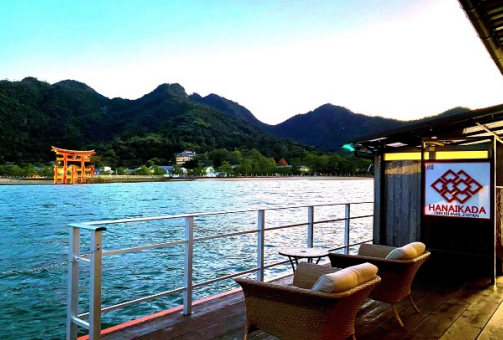 Cultural Dining Experience at Mitokoura Originating from Itsukushima: “A High-Value Local Performing Arts Dining Experience Traveling Through the History of the Divine Island, Miyajima”