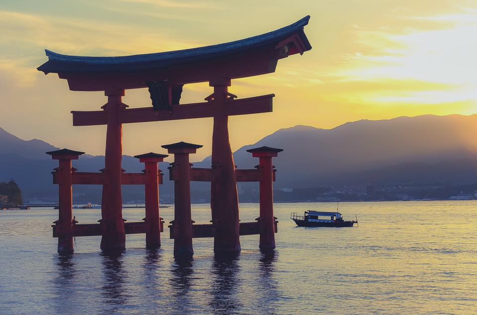 絕景航線！從海上參拜世界遺產・嚴島神社