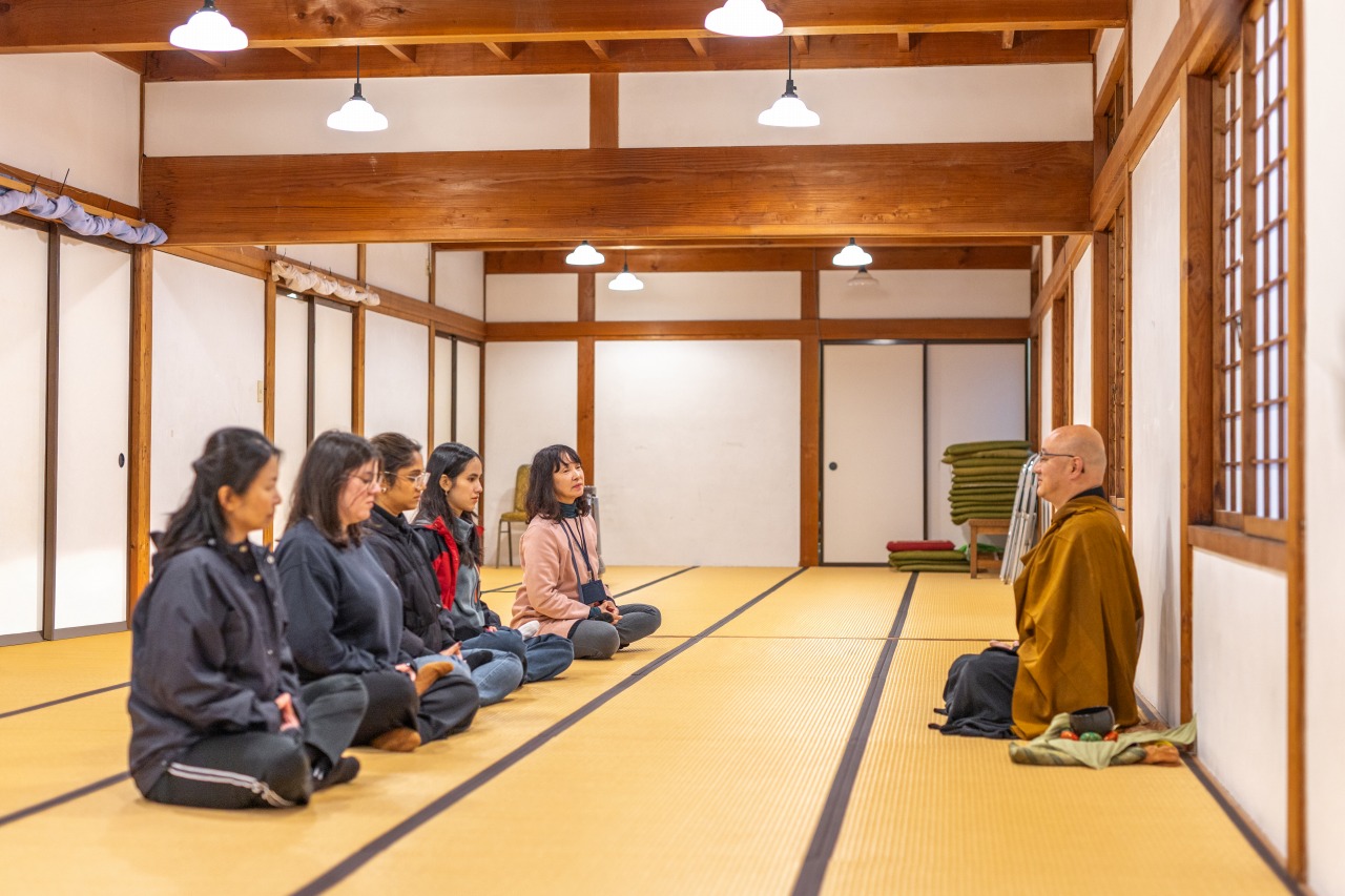 Fukushima Aizu Samurai Experience with Zazen Meditation and Local Guided Tour at Aizu Clan School Nisshinkan