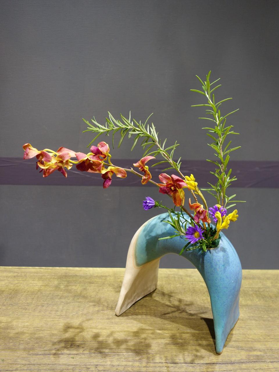 Create a Beautiful Japanese Flower Arrangement at Japan's Oldest Ikebana School