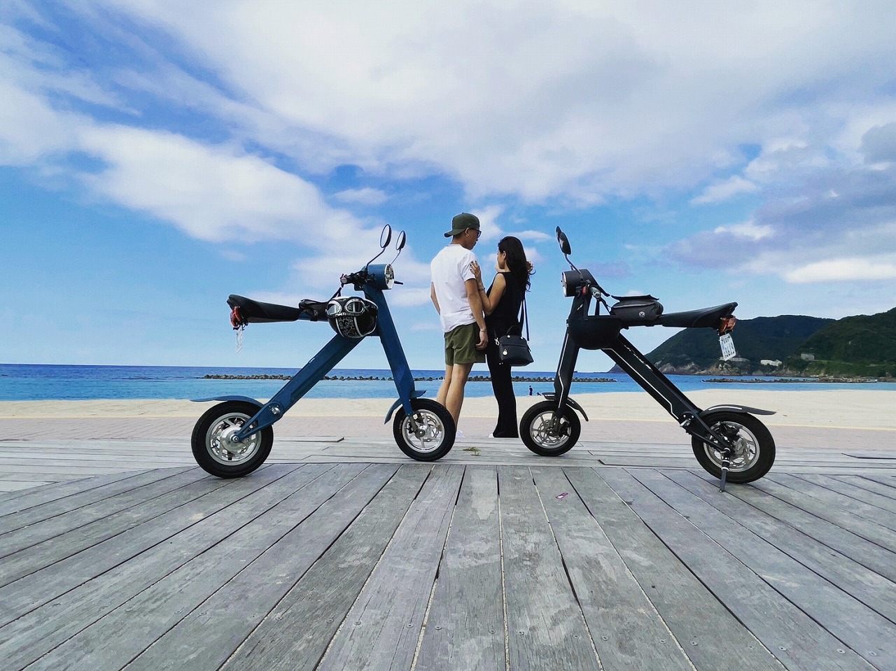 "Petit Tour" to Kinosaki's Takenohama Beach with a Sustainable E-Bike