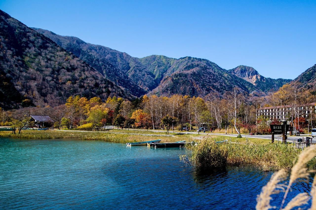 Refreshing Hike Around Yuno Lake: Revel in the Essence of Nikko's Nature and History