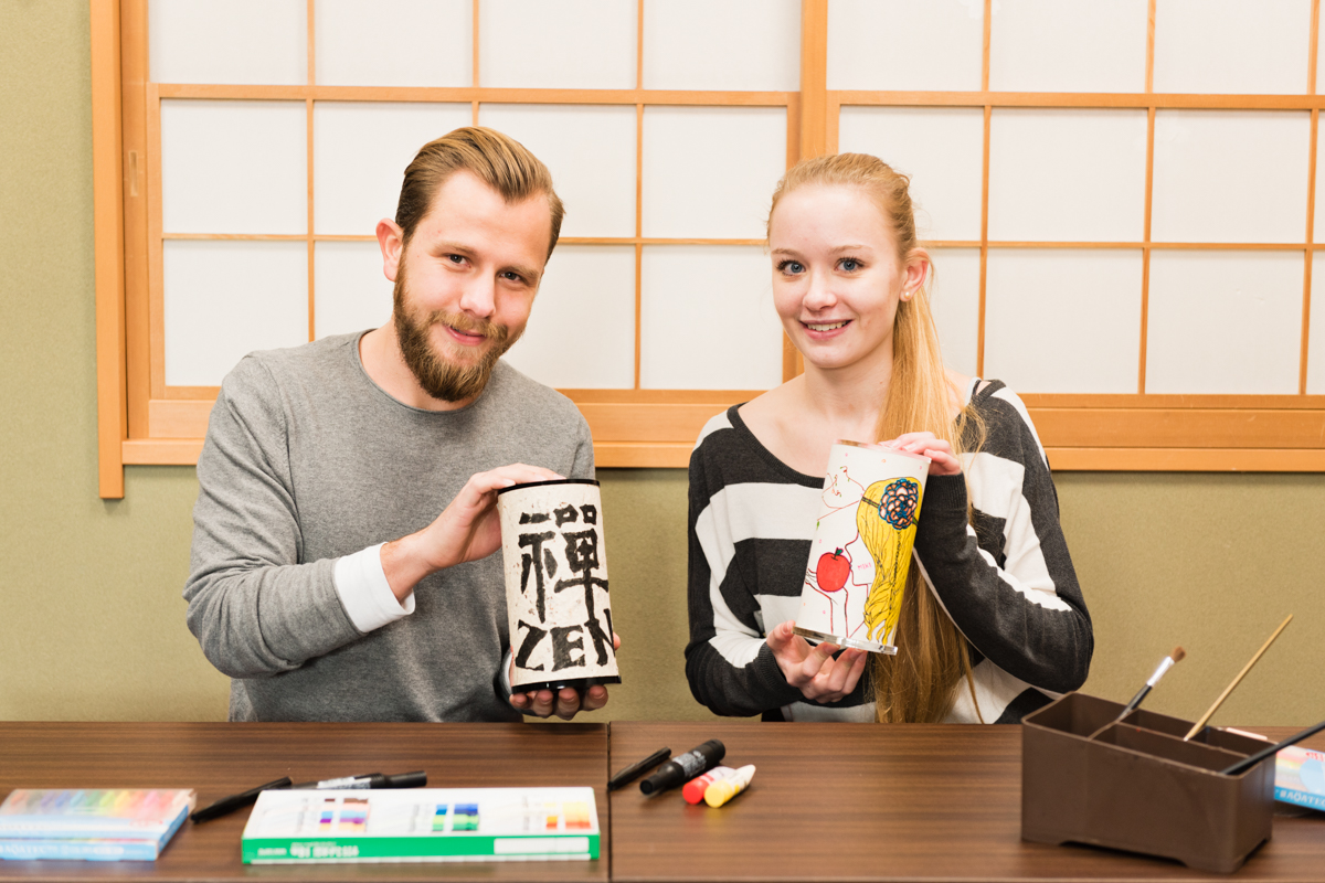 Create a Traditional Andon Lantern in Asakusa