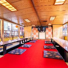 Tastefully Japanese atmosphere in Asakusa -Experience a "Yakatabune" and see Tokyo's famous places while enjoying Japanese cuisine