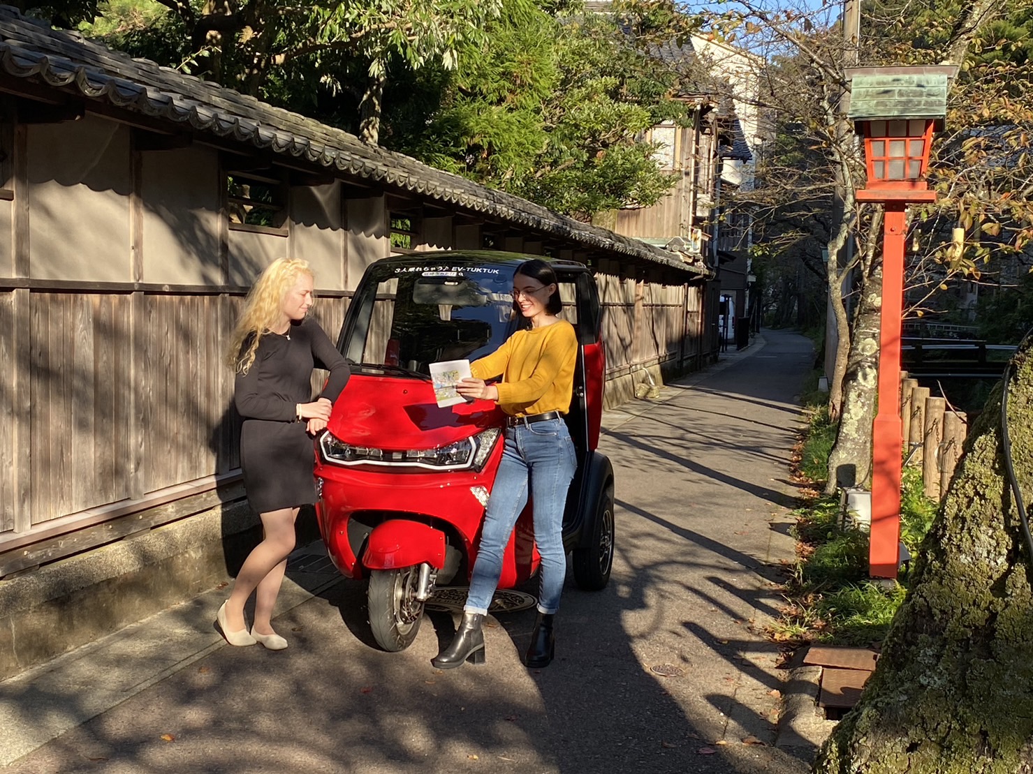 [Driver’s license required] Kinosaki Onsen:Rental Electric Vehicles ～Hidden Alleyways route～（90min）