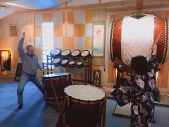 Stress Relieving Japanese Drum Experience and Performance in Matsuyama
