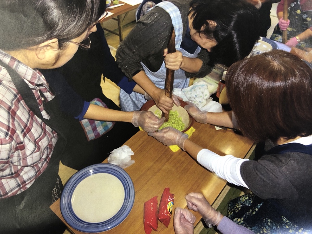 Workshop Making Miyagi's Healthy Noodle Dish and Sweets with the Local Mom