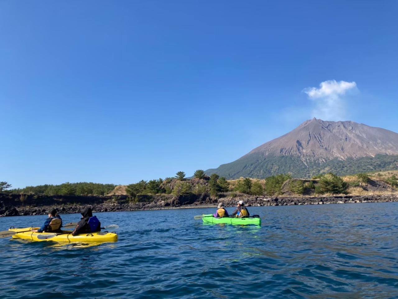 Sea Kayak Picnic on the Active Volcano Sakurajima