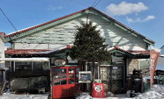 Walk Around Hakodate's Hidden Spots Guided by Local Residents