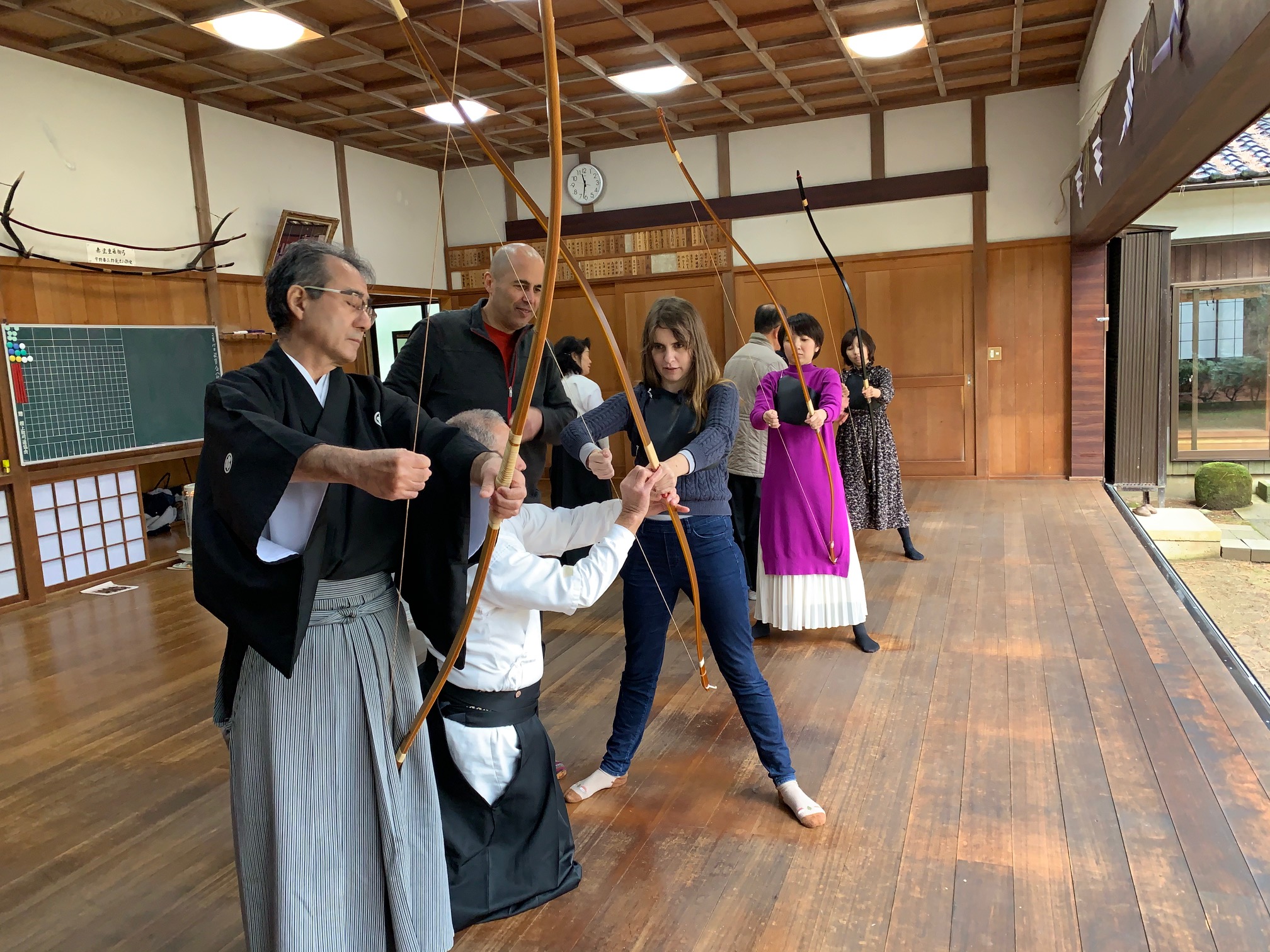 Spirit of High-ranking Samurai! Experience to know the heart and skills of Kyudo