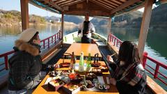 River Cruise by Inuyama Castle: Enjoy Local Ingredients and Luxurious Sake 
