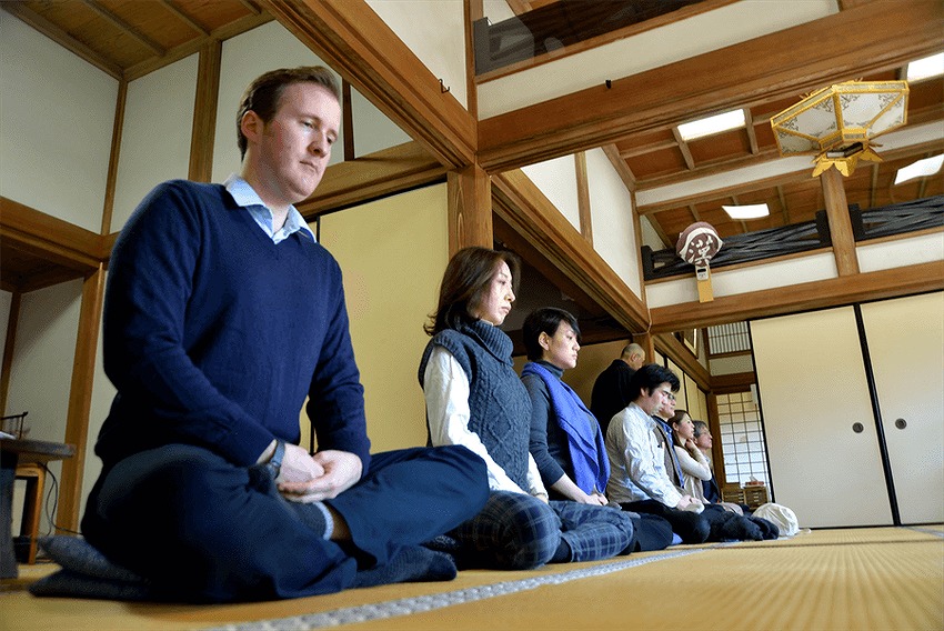 Zen Art, Zen Philosophy, and Zazen Experience at Zen Temple in Kamakura