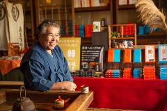 熊本の伝統菓子「松風」の手包み体験