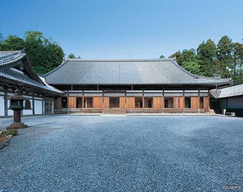 Experience Buddhist Sutra Copying in Miyagi's Beautiful Zuigan-ji Temple