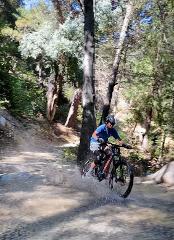 Los Angeles Waterfall e-bike Tour - Electric MTB 