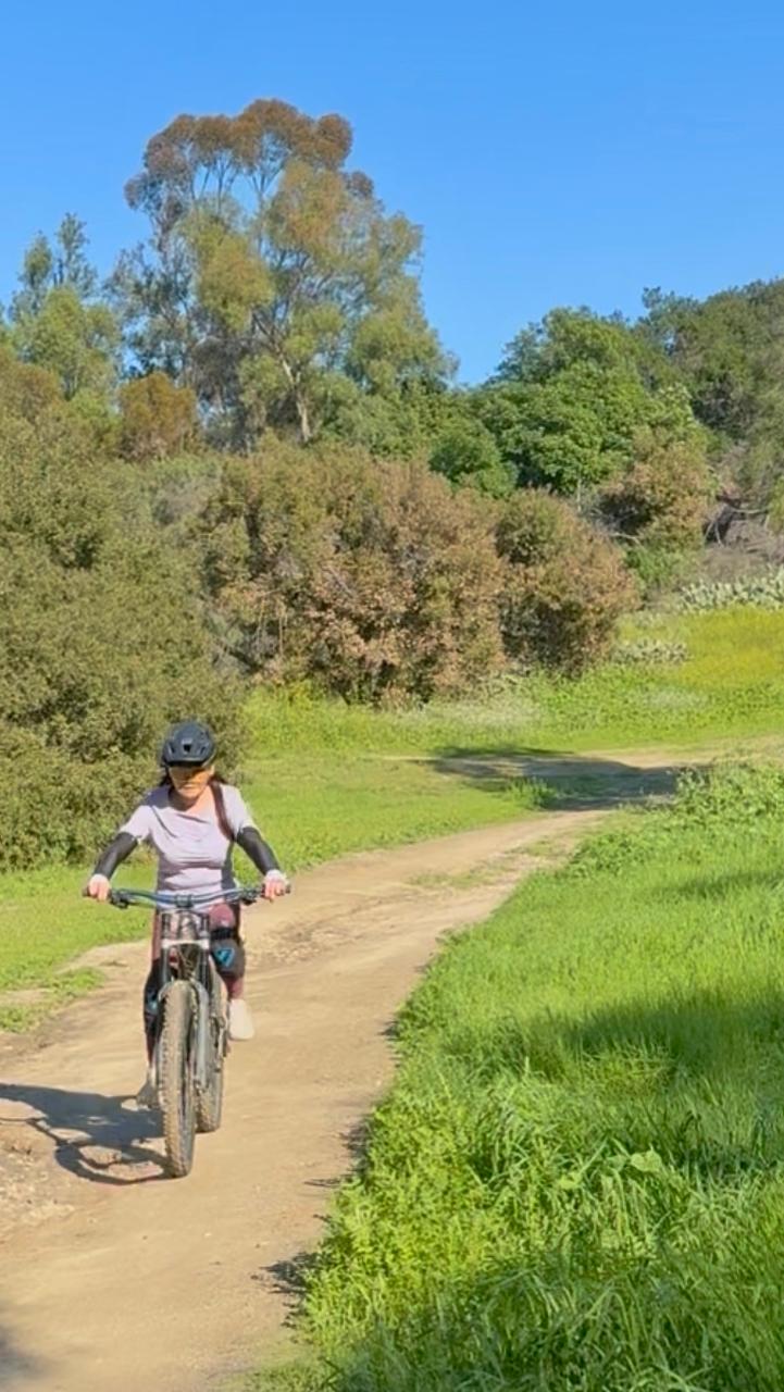 Fullerton Loop Beginner Electric Mountain Bike Tour