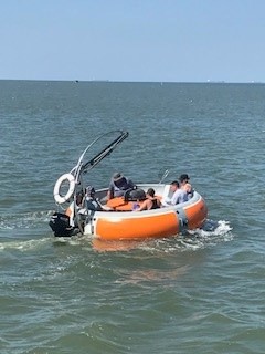 Full Day - Round Bbq Boat