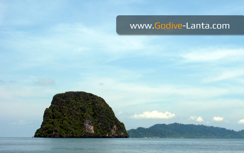 Diving & Snorkelling Trip : Koh Waen on Big Boat