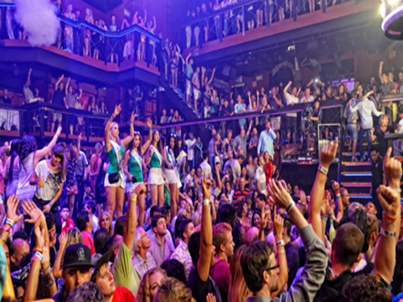 Coco Bongo Cancun / Gold Member Open Bar (Sunday to Thursday) - SAT ...