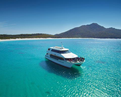 Wineglass Bay Cruise Tasmania Australia