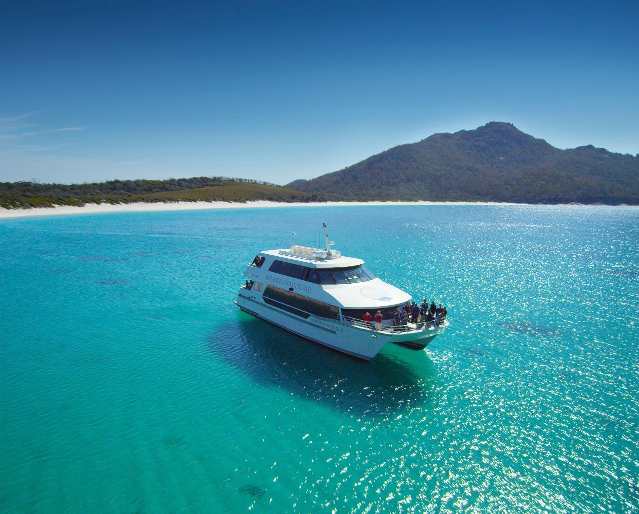 Wineglass Bay Cruises - Vista Lounge (including Ploughmans Lunch)