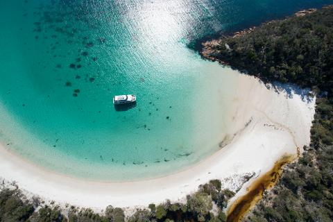 Wineglass Bay Cruise Tasmania Australia