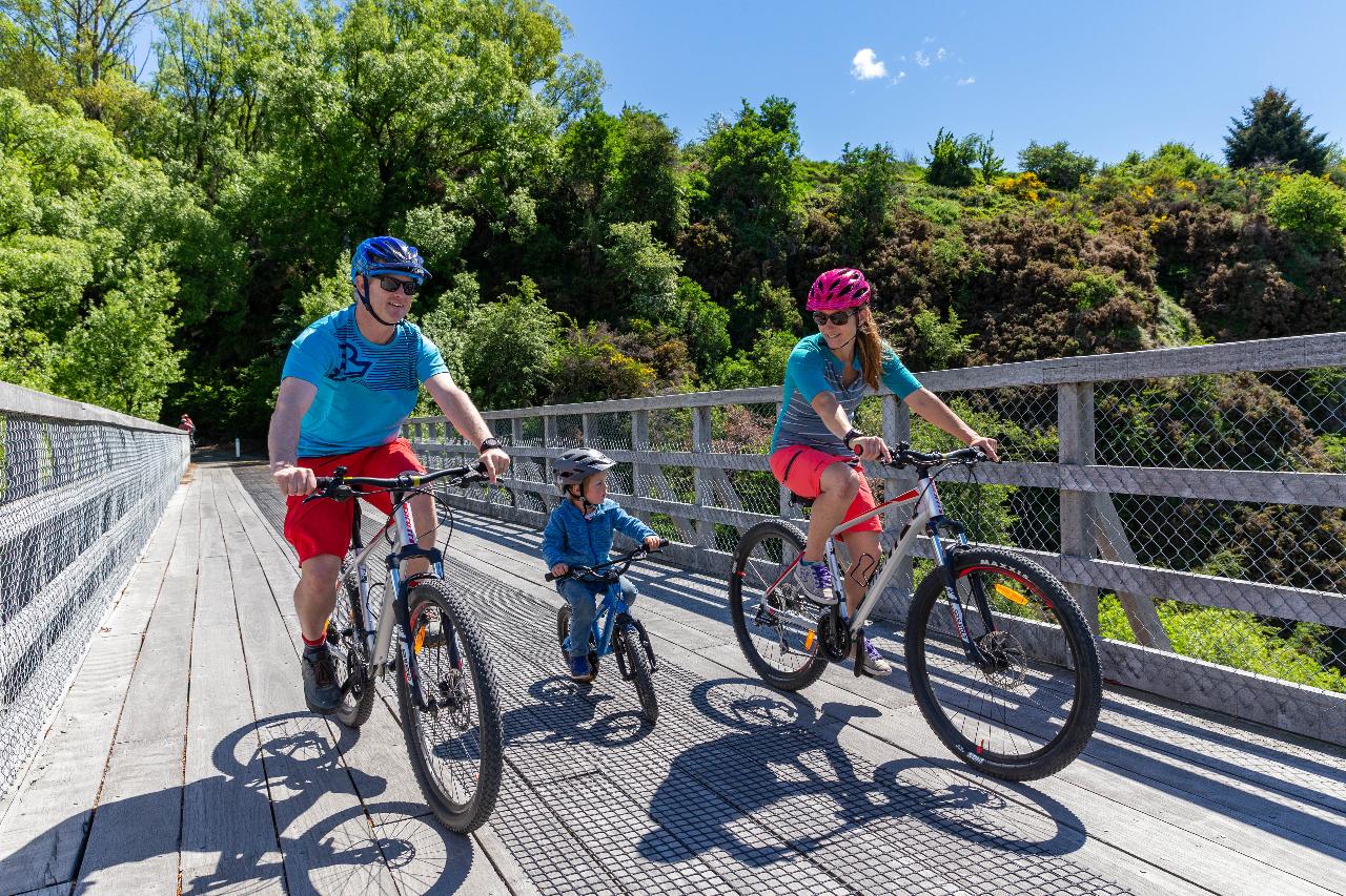 Bike the Queenstown Trails