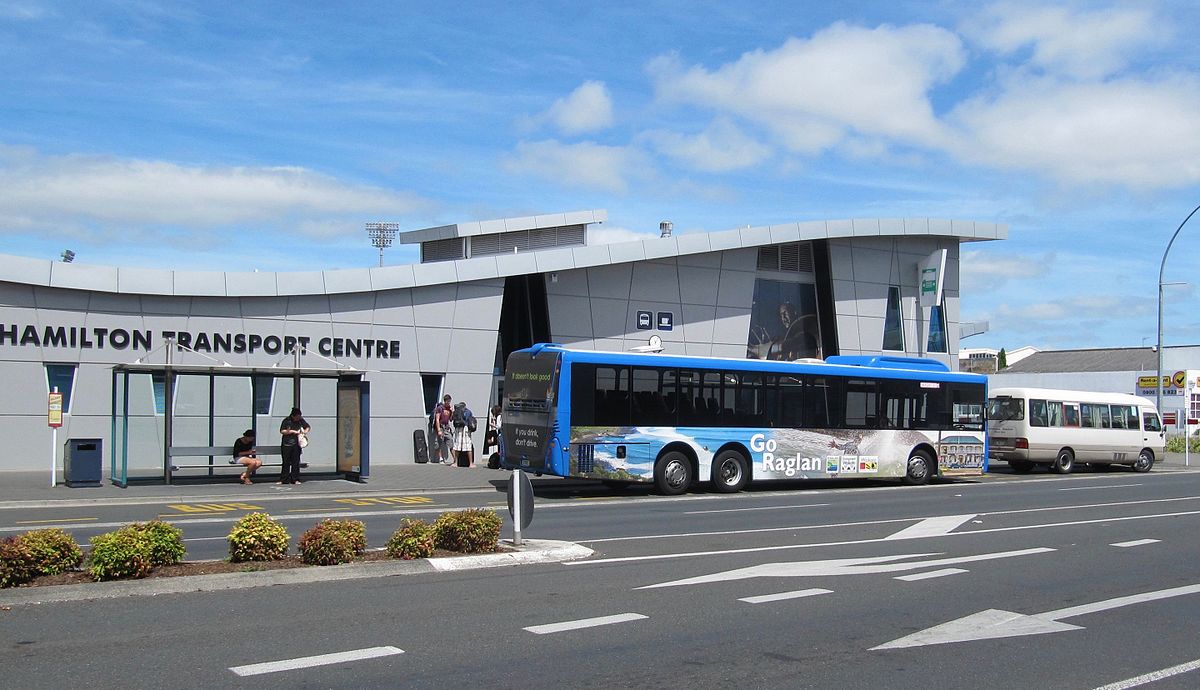 Hamilton Transport Centre to Raglan