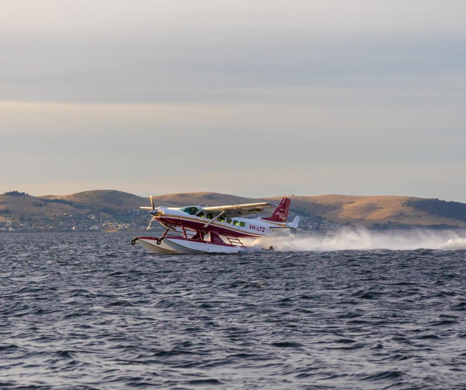 Seaplane Taster