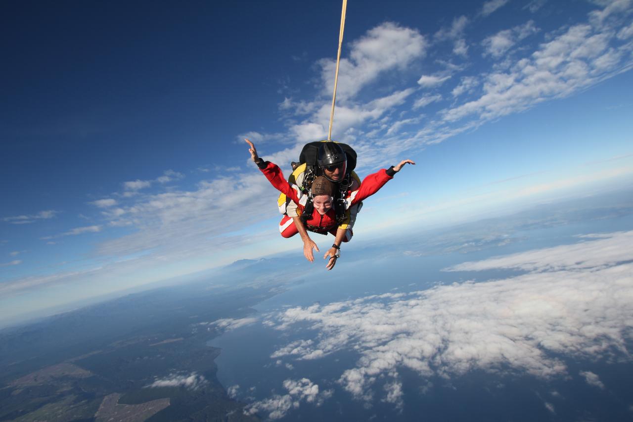 12-000-ft-tandem-skydive-in-taupo