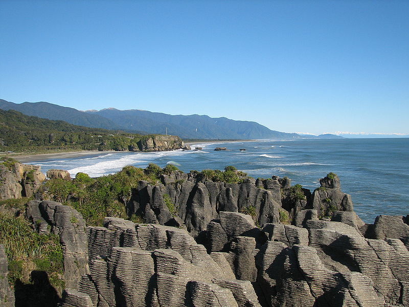 Punakaiki Blow Holes & Pancake Rocks Tour