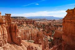Zion and Bryce Tour, with overnight in Bryce Canyon (KL)
