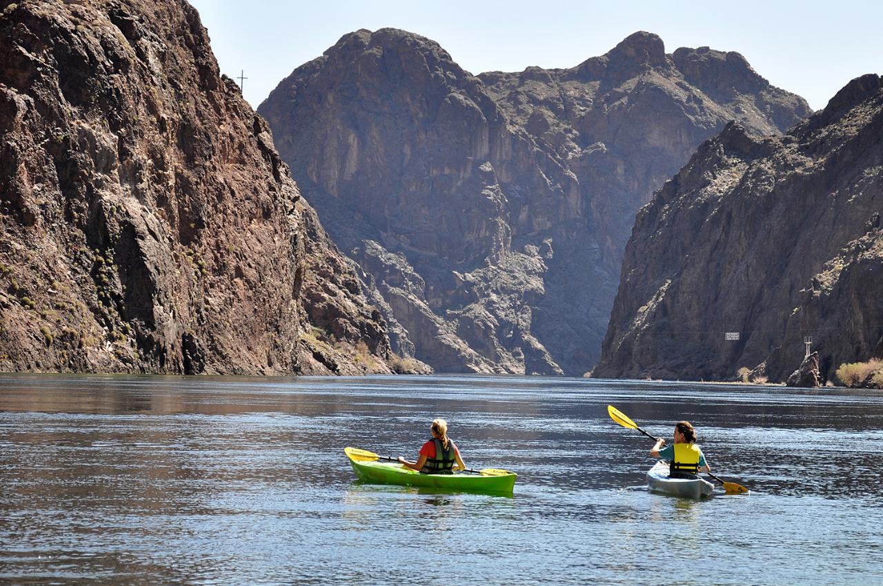 One-way Shuttle: Las Vegas to Boulder City - Adventure Stop