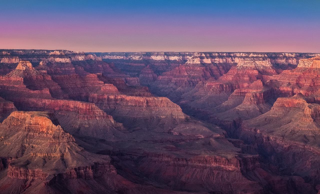 One-way Shuttle: Las Vegas to Grand Canyon National Park South Rim