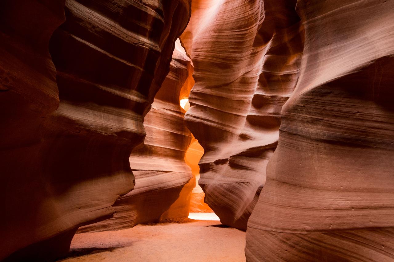 Private Upper Antelope Canyon & Horseshoe Bend Tour (up to 15 people) from Las Vegas