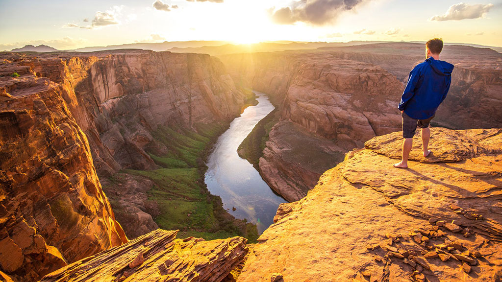 Antelope Canyon X & Horseshoe Bend Tour from Las Vegas with Lunch