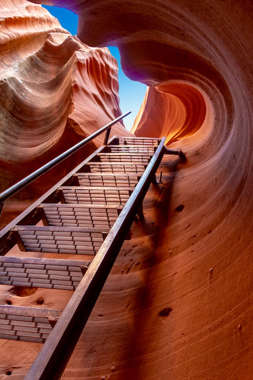 antelope canyon & horseshoe bend tour from vegas with lunch